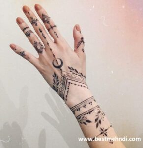 0927da7fb33f803d4af1964c4ae4fa63 600x600 - mehndi