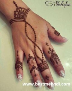 15bb949de8743958bdb23e9b14ee8a36 600x600 - mehndi