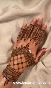 57831ff2ace333ad2aeb6465f9a07f7e 600x600 - mehndi