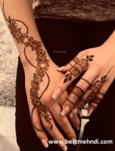 5a999e3c0f43134a1c78a8b1ecec7f99 600x600 - mehndi