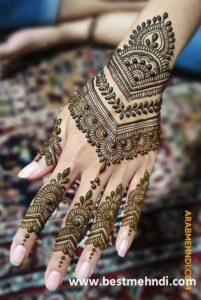 8edd21ec115cbb6df5bb29ef2fb39d40 600x600 - mehndi