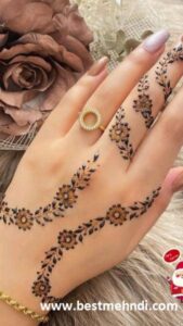 92c0e40465388bc6b5bea47bbaea62f9 600x600 - mehndi