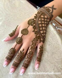 9b6cd1a91176989cb01f78adfa737cd3 20193f52 4555 45d7 bd1b 5dee691ea391 600x600 - mehndi