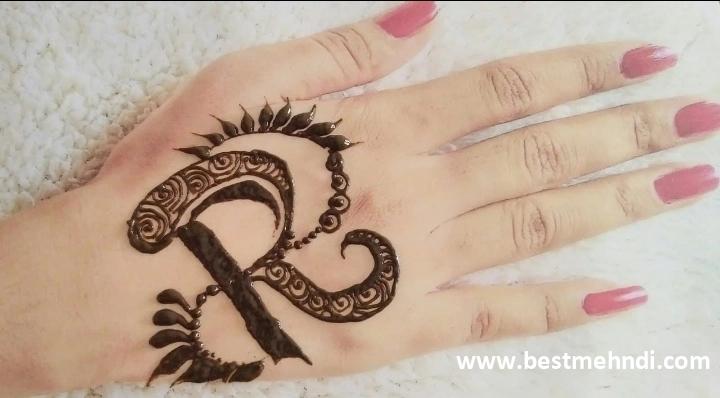 short mehndi designs for back hand