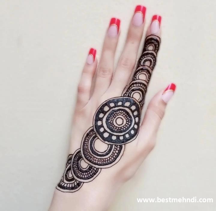 backhand mehndi design