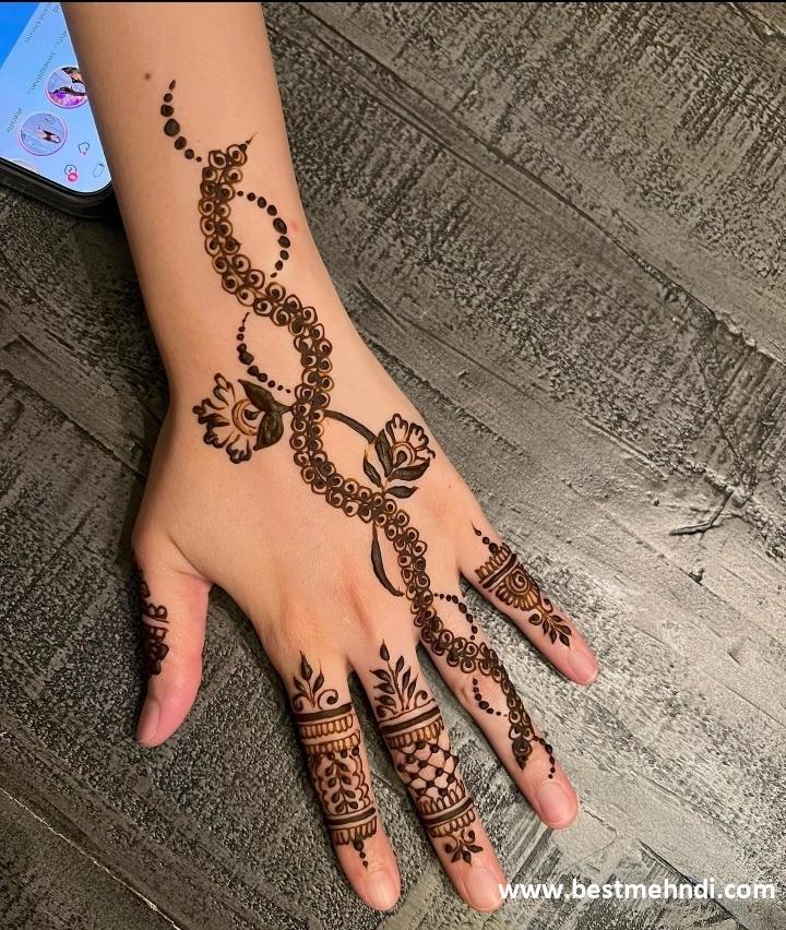 mehndi design backside