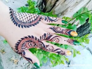 Eid-Mehndi-Design-Simple-21