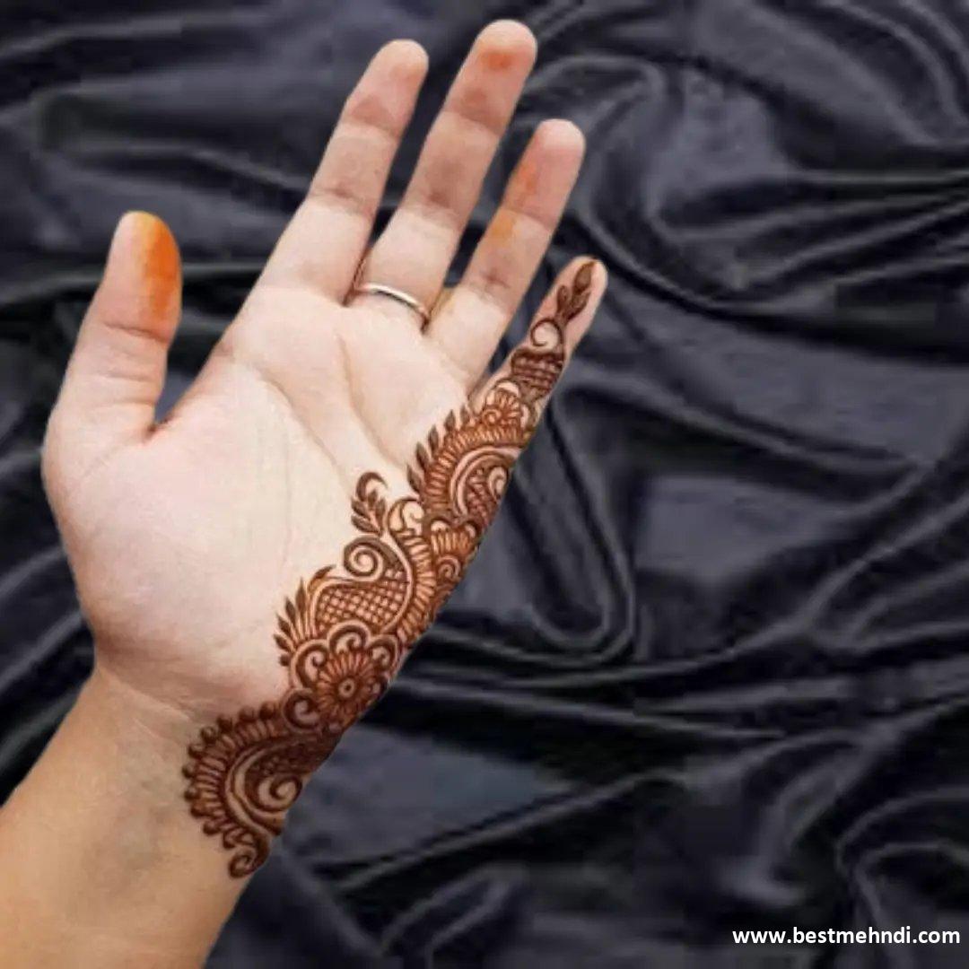 Mehndi Design With Rose Flower