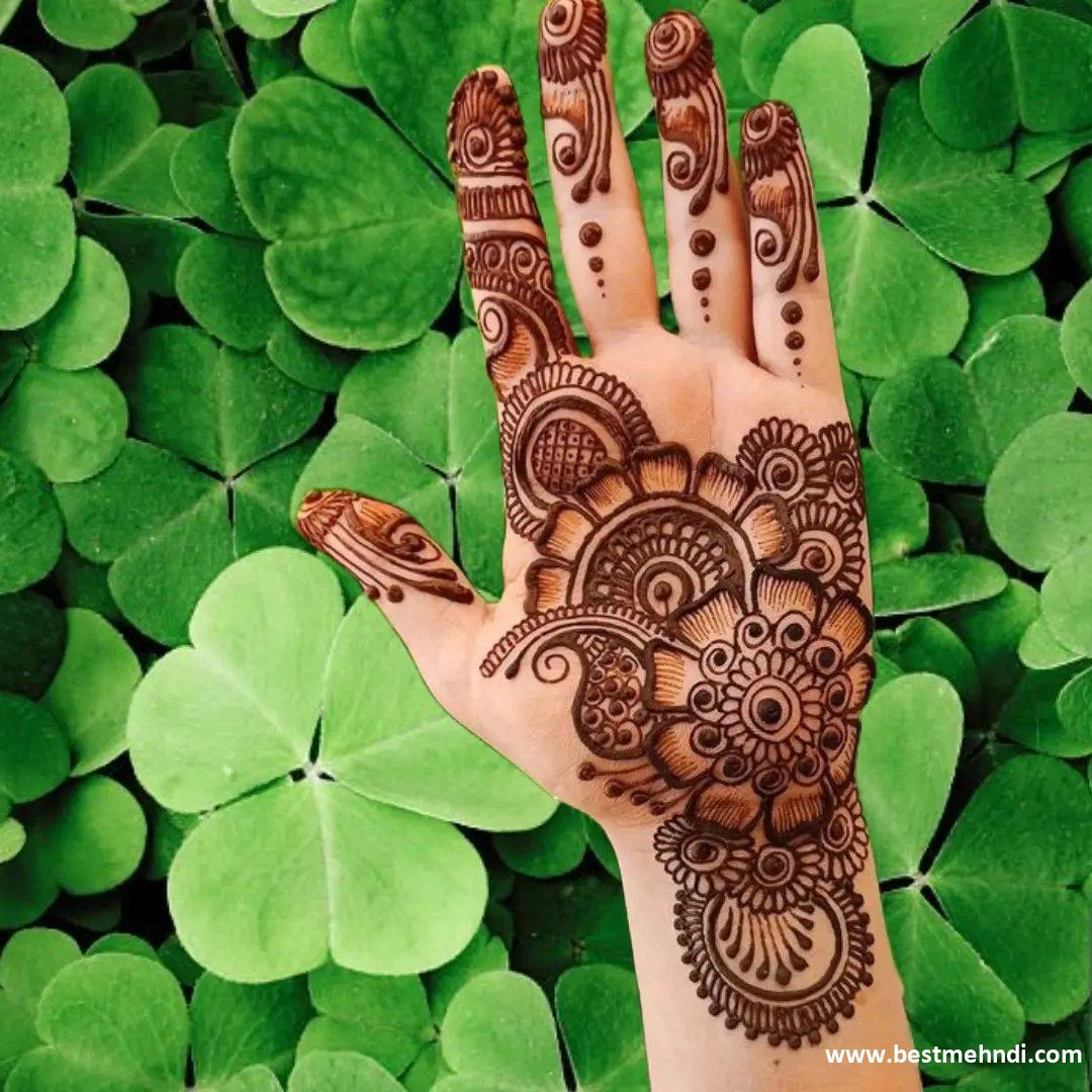 Mehndi Designs Front Hand Easy