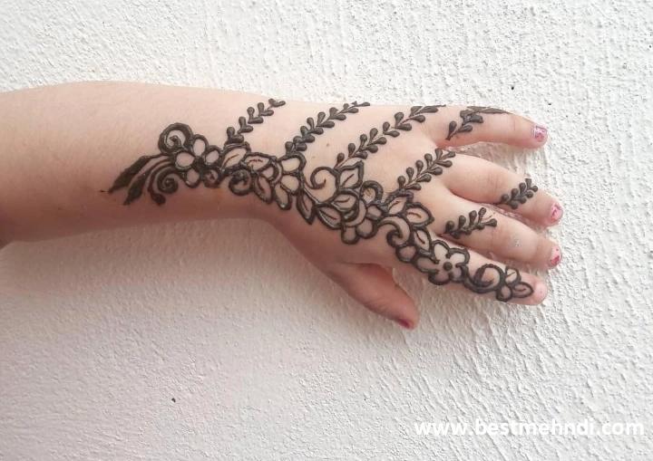 box mehndi design back hand