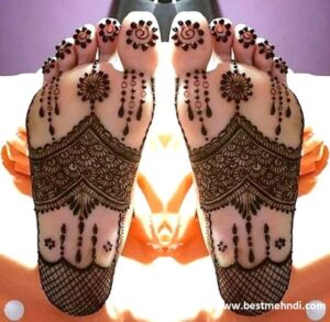 Lower-legs-mehndi-design-6