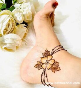 Mehndi-design-easy-and-beautiful-for-kids-foot