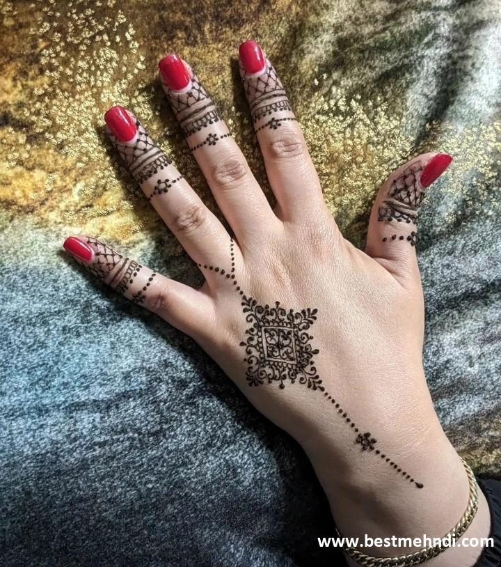 mehndi design hand back