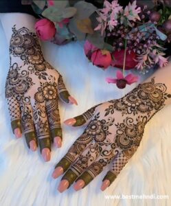 Pakistani-Mehndi-Design-Back-Hand-3