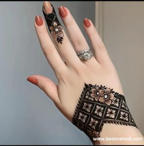 Pakistani-Mehndi-Design-Front-Hand-16