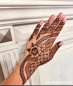 Pakistani-Mehndi-Design-Front-Hand-4