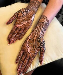 Symmetrical-Easy-Arabic-Mehendi-Design