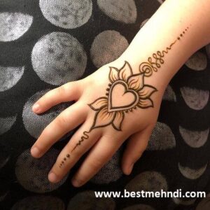 Valentine Day Special Heart Mehndi Designs 34 480x480 - mehndi