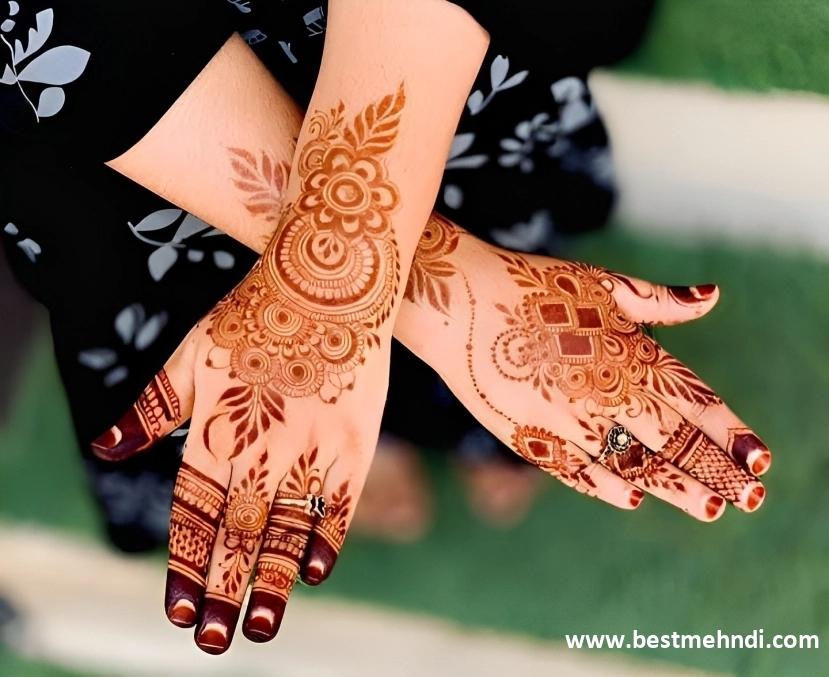 back hand mehndi flower design