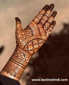 b7db7a72774de8c40694ff5ff9d2020a 600x600 - mehndi