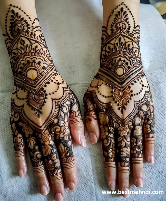 mehndi design back hand easy