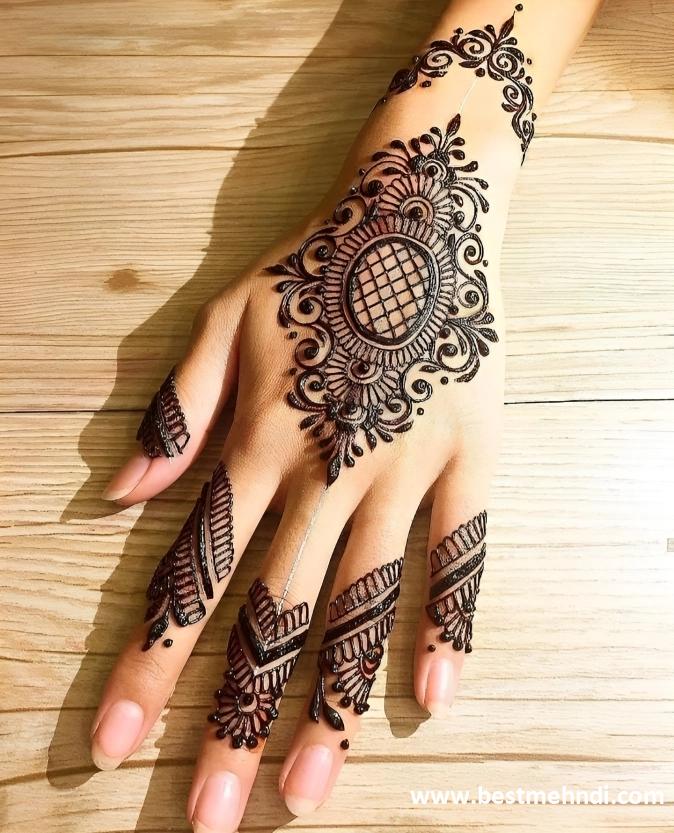 mehndi design back hand 2023 simple and beautiful