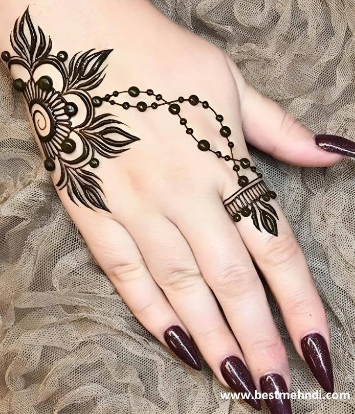 kids back hand mehndi design