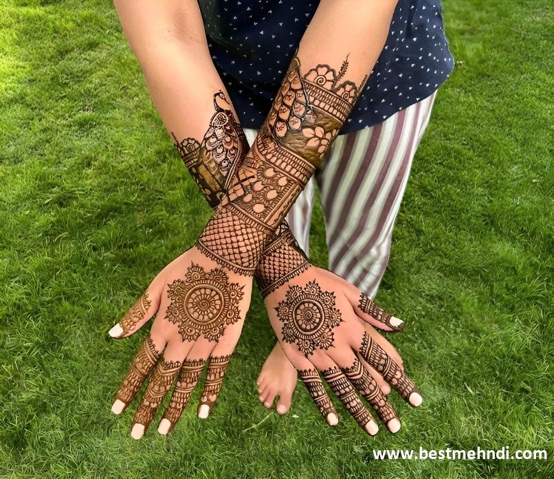 henna mehndi design back hand