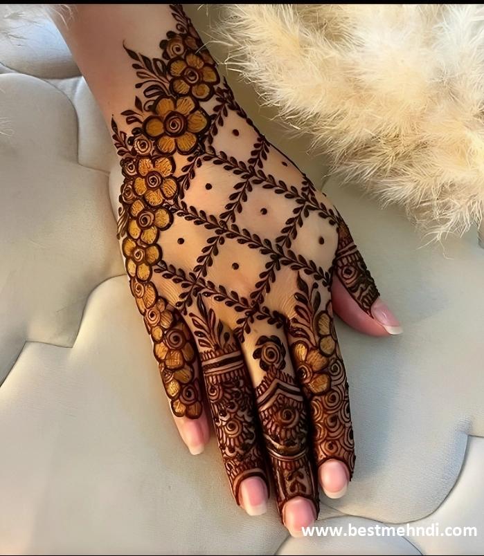 instagram mehndi design back hand