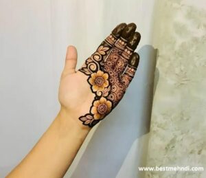 beautiful-mehndi-designs-for-front-hand