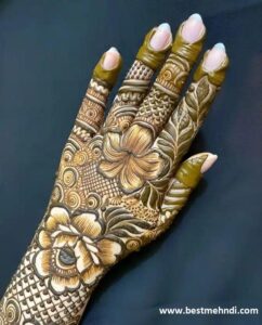 beautiful-rose-mehndi-design