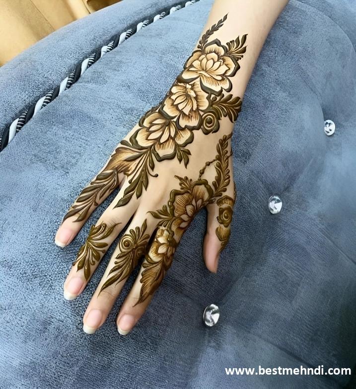 back hand mehndi designs simple