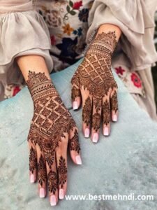 d8b5958c30788e35530fc3e30d9af949 600x600 - mehndi