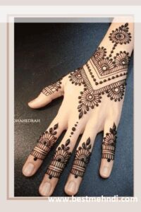 f4a54fcfc3aa6e29cdefccfef41c920f 600x600 - mehndi