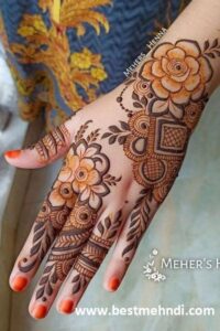 f4d5c63fd8ad439918588ad124f3d89f 600x600 - mehndi