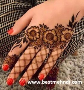 finger mehndi design 17