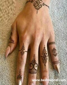 finger mehndi design 8