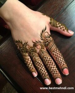 finger mehndi design 9