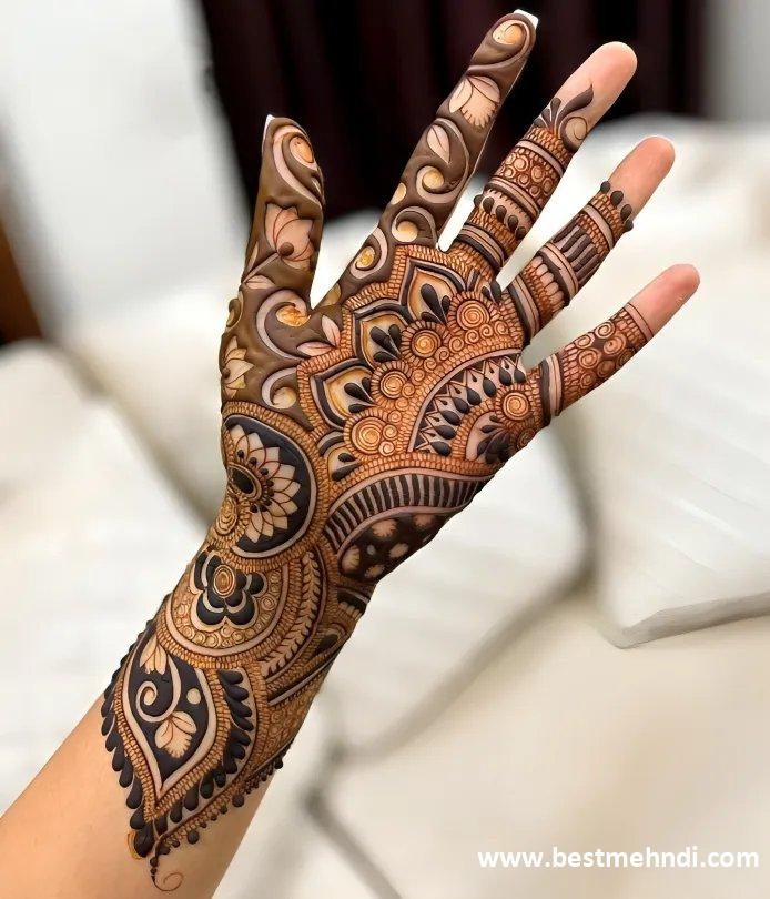 mehndi design back hand flower