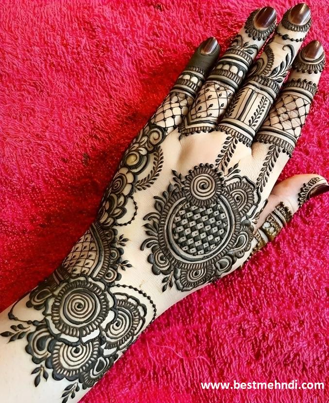 back hand side mehndi design