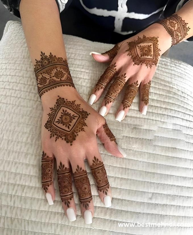 mehndi back