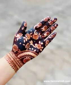 royal-khafif-mehndi-design