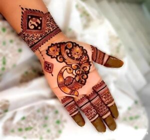 stylish-hand-mehndi-designs