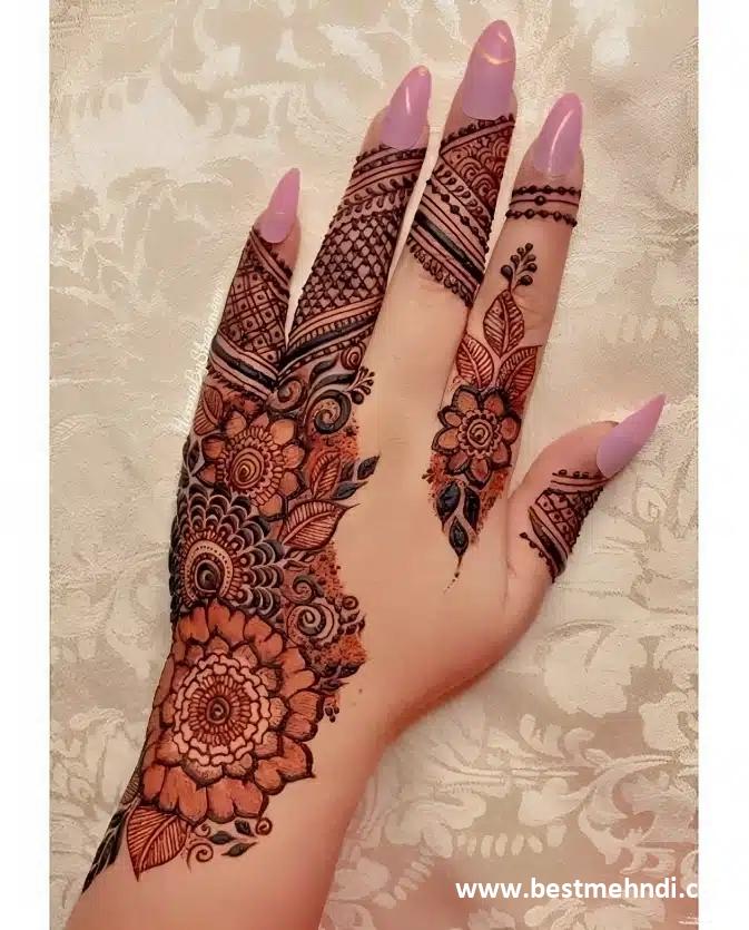 back hand mehndi design arabic